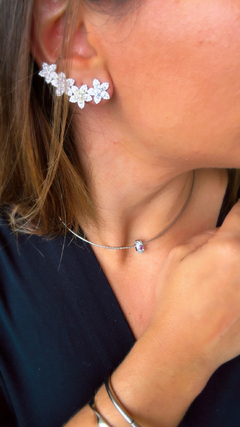 Ear cuff flower cravejado - comprar online