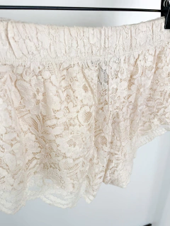 Short Forever 21 Blanco Con Encaje Talle S No Jazmin Cher en internet