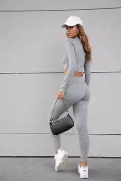 Conjunto Calza + Remera Top Deportivo - tienda online