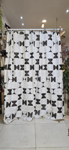 CORTINA POLIETILENO CON PROTECTOR en internet