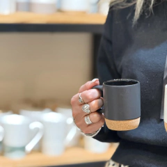 MUG NET BLACK BASE CORCHO - comprar online