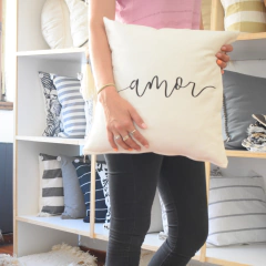 ALMOHADÓN AMOR - comprar online