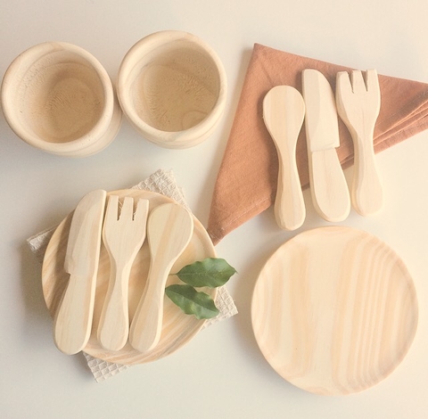 Box x 2 vajillas + servilletas y repasador