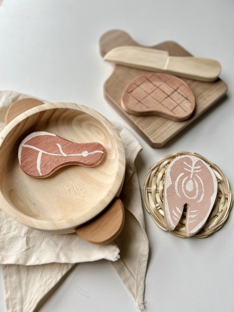 Set cacerola + carnes + tabla y cuchillo - comprar online