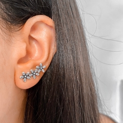 Brinco ear cuff flores - comprar online