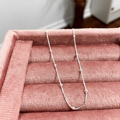 choker bolinhas