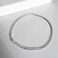 Pulseira lacraia na internet