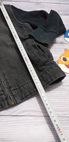 ♻️ Campera GRISINO♻️4/5 Años