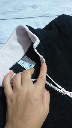 ♻️Buzo Polar OLD NAVY ♻️8 Años en internet