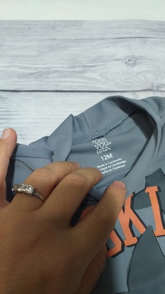 ♻️Remera UV CARTER'S ♻️ 12 Meses en internet