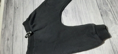 ♻️ Pantalón CRAYÓN ♻️12 meses. en internet