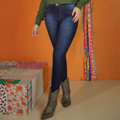 calça jeans feminina J7