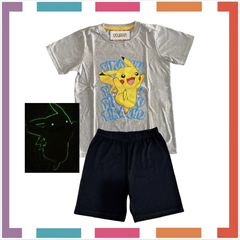 Pijama Pilachu Glow Remera + Short estampa CLÁSICA 100% algodón. Brilla en la oscuridad.