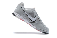 Imagem do Nike SB Gato