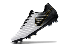 Nike Flyknit Tiempo Legend VII FG