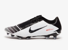 Nike Phantom VNM Elite FG na internet
