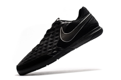 NIke Legend VIII Academy IC na internet