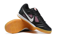 Nike SB Gato na internet