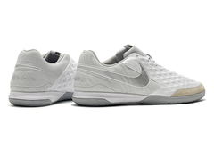 NIke Legend VIII Academy IC - Tschuteiras Oficial