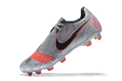 Imagem do Nike Phantom VNM Elite FG