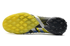 Imagem do adidas Predator Freak .1 Low TF