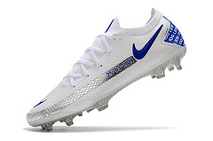 Nike Phantom GT Elite FG na internet