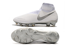 NIke Phantom VSN Elite DF na internet