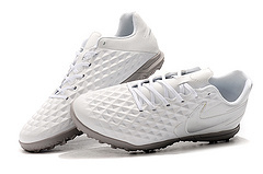 Nike Tiempo Legend VIII club TF na internet
