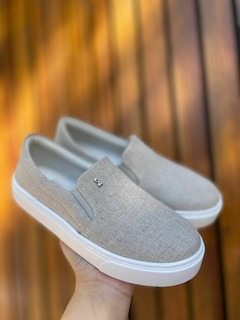 SLIP NATURAL EM LINHO