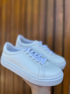 TÊNIS CLASSIC SANTA LOLLA