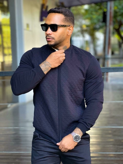 JAQUETA MOLETOM MATELASSADO PRETO