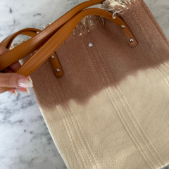 *New* Tote Bag Fátima bicolor tejida y simil cuero - comprar online