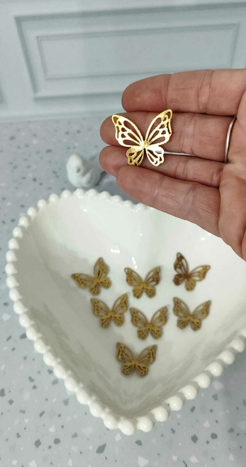 RECORTE BORBOLETA VAZADA MODELO 1