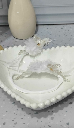 COLEÇÃO CAMÉLIA ( FAIXINHA + BICO DE PATO) Cor branco organza na internet