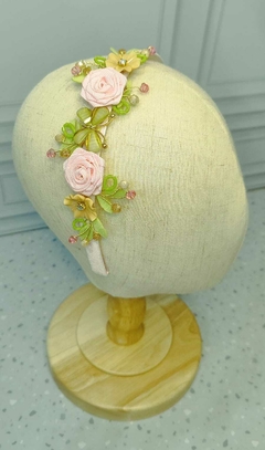 Faixinha/ tiara/ headband Maya. - Cláudia Maria Rambor