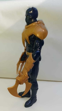 Boneco Pantera Negra Azulado Hasbro 30 Cm 2015 Usado - Biggerbox Brinquedos Usados e Vintage