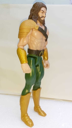 Boneco Aquaman Dc Comics Mattel 30 Cm -11 Pontos Articulação - comprar online