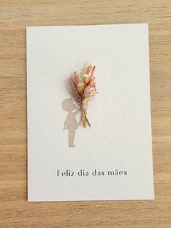 Imagem do Cartão Artesanal "Feliz dia das mães" - Flores Desidratadas