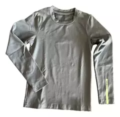 Remera Okiwama gris Térmica Unisex talle 8 - comprar online