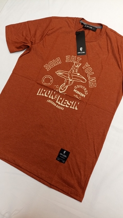 Remera ReyFiel Corte Regular!