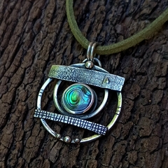 Colgante de Plata 925 con texturas y Haliotis en internet