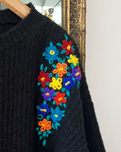 Sweater Bordado - tienda online