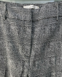 Pantalón Awada en internet