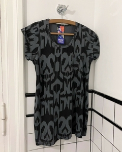 Remera Complot