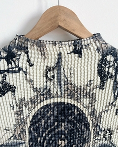 Remera Bosque en internet