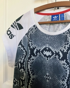 Remera ADIDAS en internet