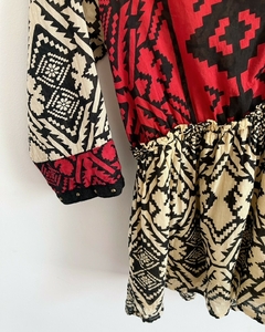 Blusa Rapsodia en internet