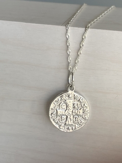 MEDALLA SAN BENITO CON SINGAPUR 45 cm - comprar online