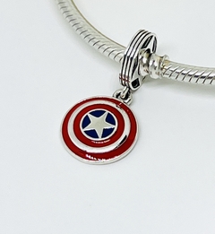 ESCUDO COLGANTE CAPITÁN AMERICA - AVENGERS