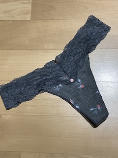 COLA LESS ALGODON, CINTURA ENCAJE VICTORIA'S SECRET